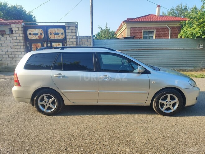 Toyota Corolla 2005, 350,000 km - 1.4 l - Ağdam