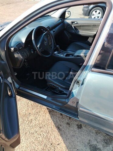 Mercedes C 180 2004, 274,000 km - 1.8 л - Bakı