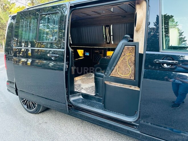Volkswagen Transporter 2018, 80,000 km - 2.0 l - Bakı