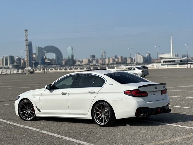BMW 530e 2018, 92,000 km - 2.0 l - Bakı