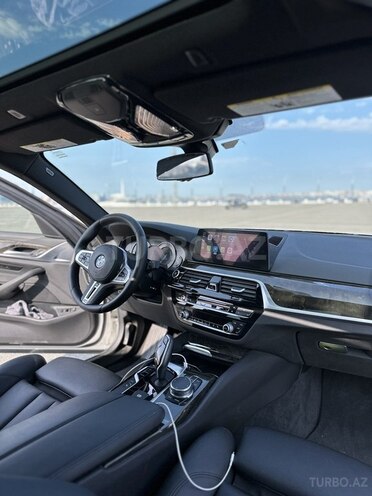 BMW 530e 2018, 92,000 km - 2.0 l - Bakı