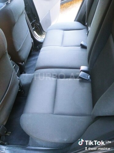 Toyota Corolla 2006, 221,000 km - 1.4 l - Bakı