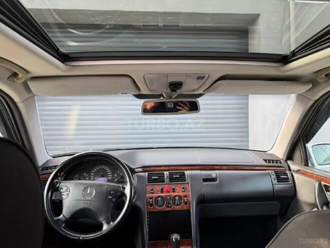 Mercedes E 270 2000, 492,355 km - 2.7 l - Bakı