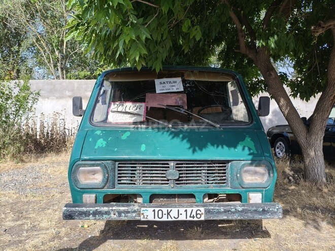 RAF 2203 1989, 100,000 km - 2.4 л - Saatlı