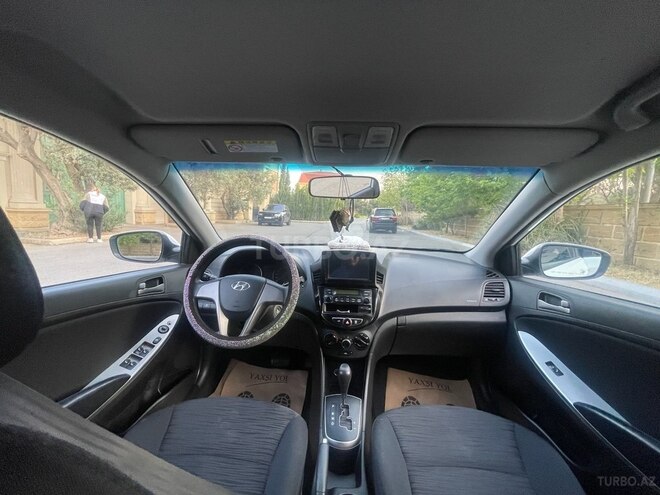 Hyundai Accent 2015, 150,000 km - 1.4 l - Bakı