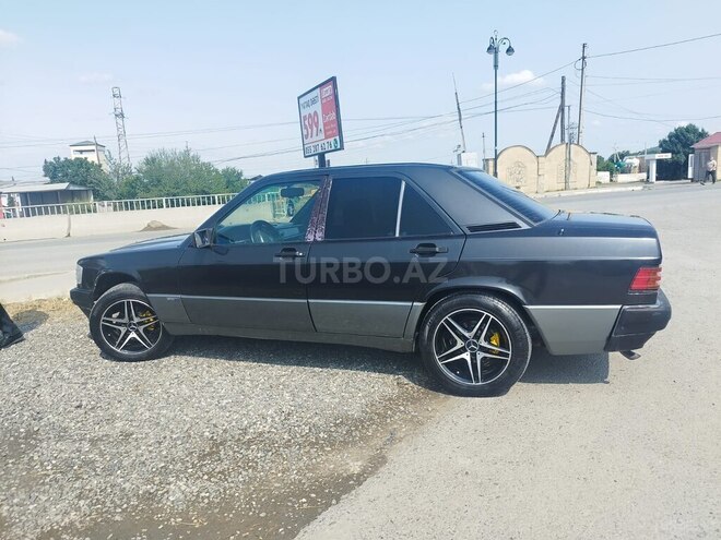 Mercedes 190 1991, 250,000 km - 2.0 l - Sumqayıt