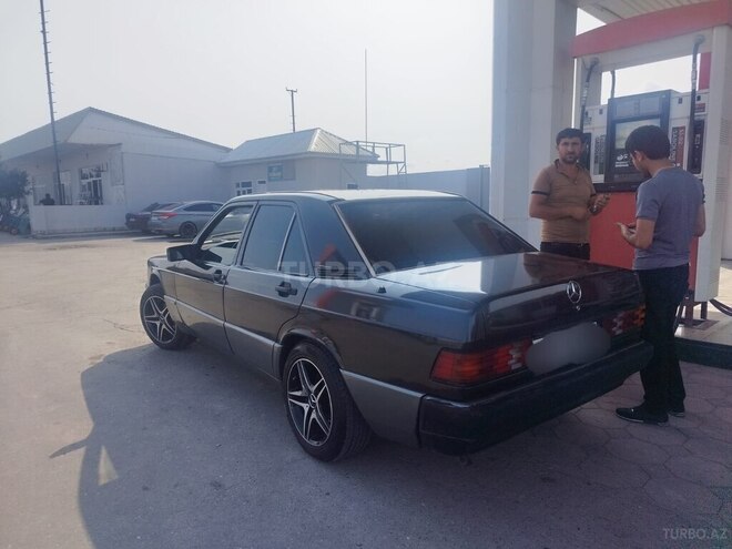 Mercedes 190 1991, 250,000 km - 2.0 l - Sumqayıt