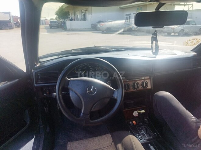 Mercedes 190 1991, 250,000 km - 2.0 l - Sumqayıt