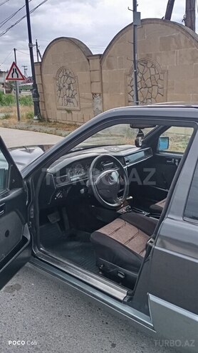 Mercedes 190 1991, 250,000 km - 2.0 l - Sumqayıt