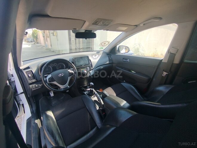 Hyundai i30 2010, 306,000 km - 1.6 l - Bakı