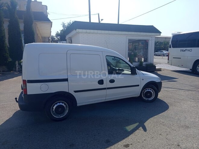 Opel Combo-4