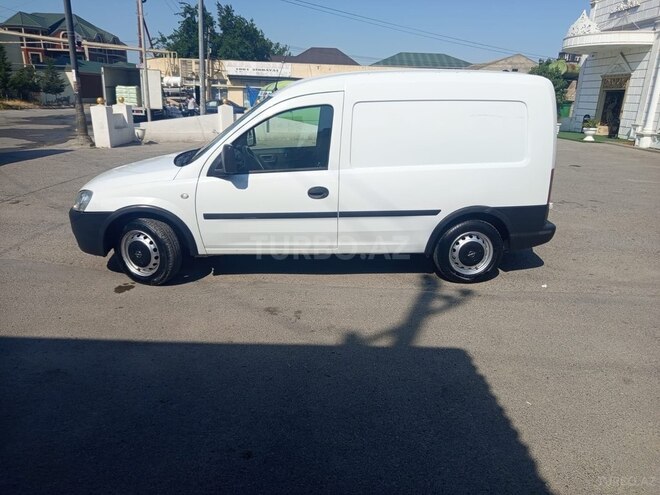 Opel Combo-3