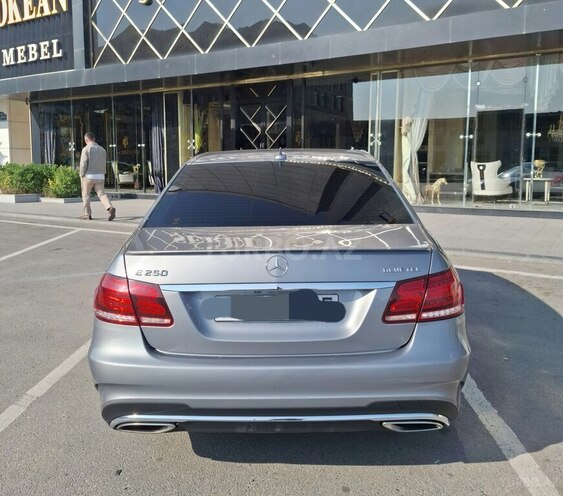 Mercedes E 250 2014, 213,000 km - 2.2 л - Bakı