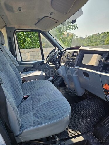 Ford Transit 2007, 192,000 km - 2.4 л - Naftalan