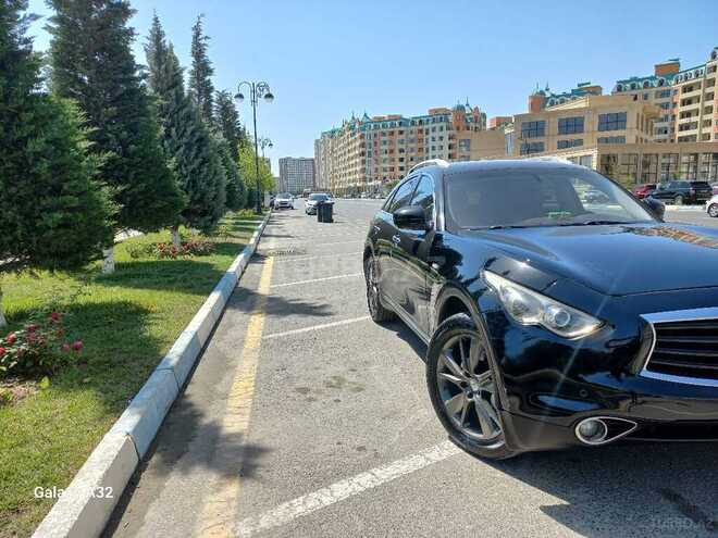 Infiniti FX35 2011, 320,000 km - 3.5 l - Sumqayıt