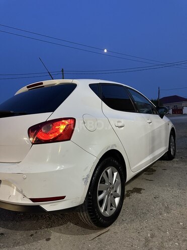 SEAT Ibiza-7