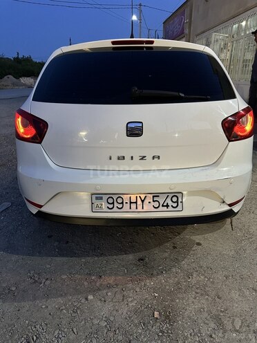 SEAT Ibiza-2