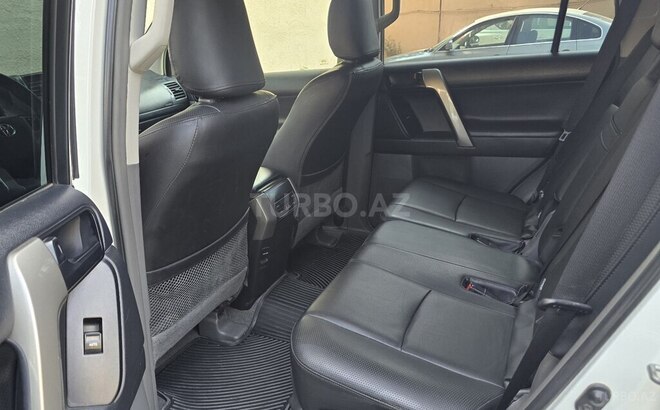 Toyota Land Cruiser Prado 2012, 173,500 km - 2.7 l - Bakı