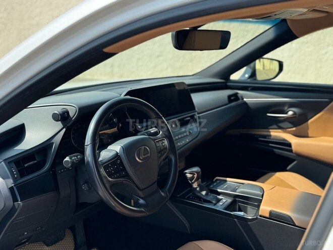 Lexus ES 300h 2022, 76,000 km - 2.5 l - Bakı