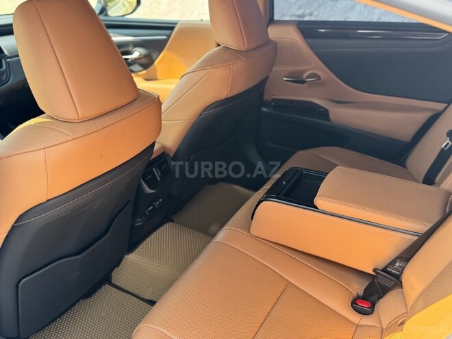 Lexus ES 300h 2022, 76,000 km - 2.5 l - Bakı