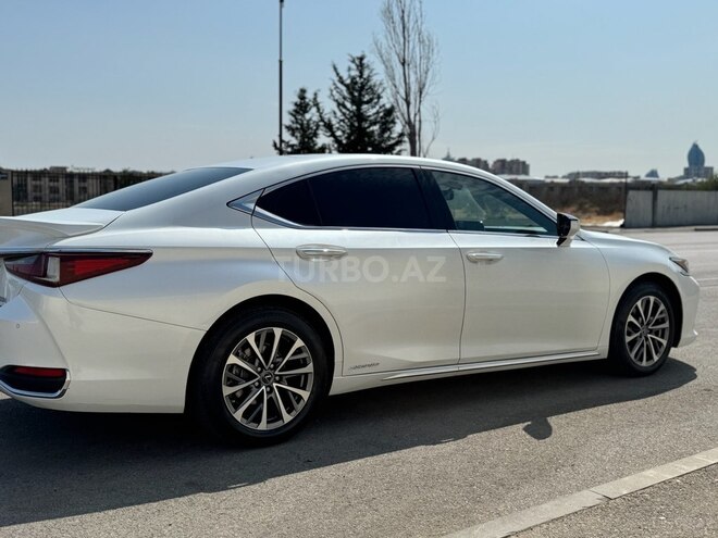 Lexus ES 300h 2022, 76,000 km - 2.5 l - Bakı
