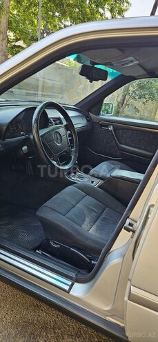 Mercedes C 180 1996, 445,236 km - 1.8 л - Tovuz