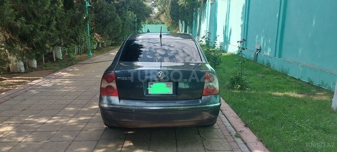Volkswagen Passat 2002, 274,950 km - 1.8 l - Bakı