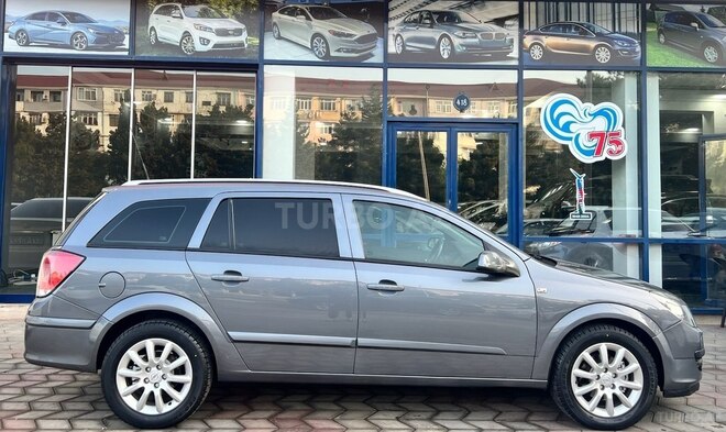 Opel Astra-12