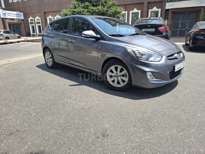 Hyundai Accent 2015, 213,000 km - 1.6 л - Bakı