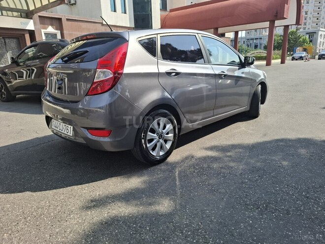 Hyundai Accent 2015, 213,000 km - 1.6 л - Bakı