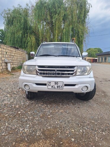 Mitsubishi Pajero io 2001, 188,000 km - 2.0 l - Xaçmaz