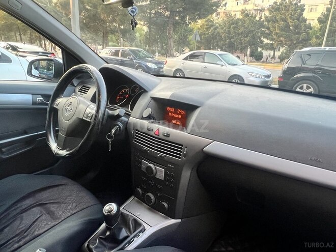 Opel Astra 2005, 214,000 km - 1.4 l - Sumqayıt