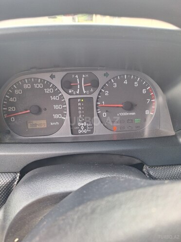 Mitsubishi Pajero io 2001, 188,000 km - 2.0 l - Xaçmaz