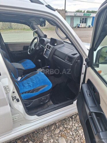 Mitsubishi Pajero io 2001, 188,000 km - 2.0 l - Xaçmaz
