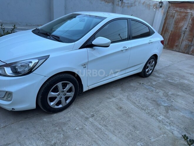 Hyundai Accent 2011, 139,000 km - 1.4 л - Bakı