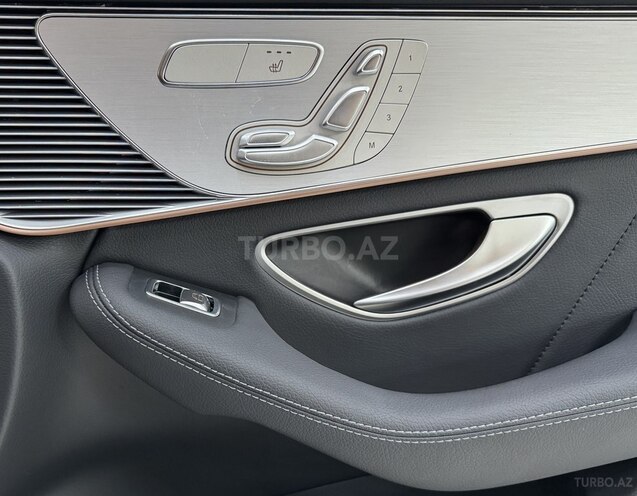 Mercedes EQC 400 4MATIC-15
