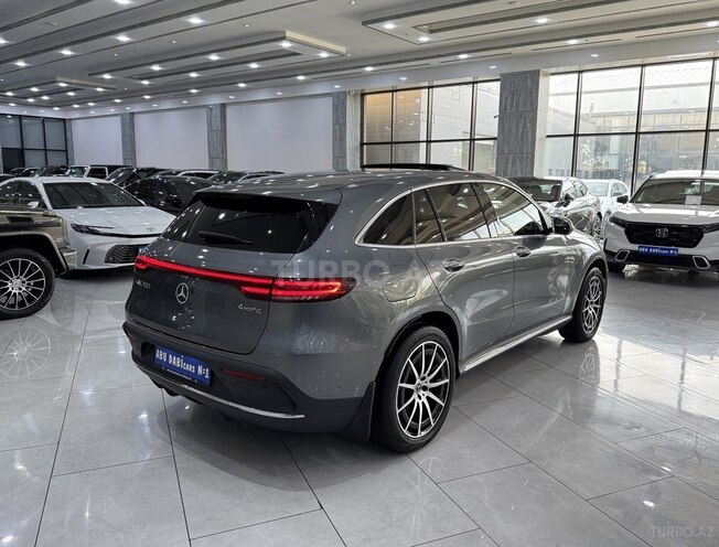 Mercedes EQC 400 4MATIC-5
