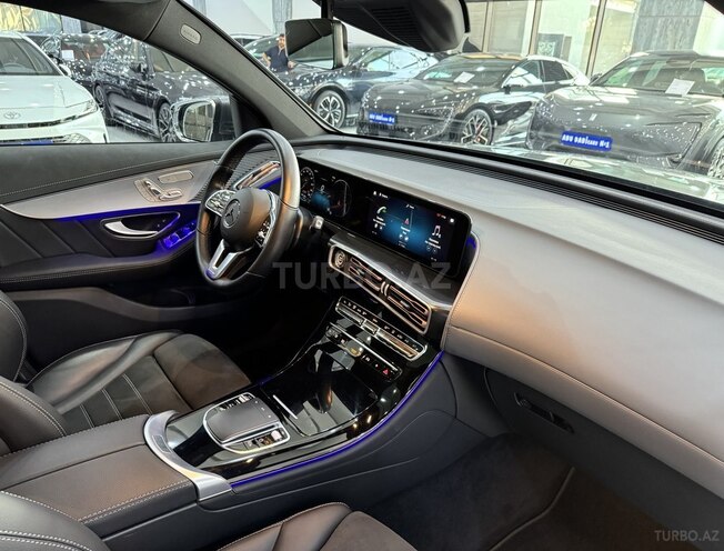 Mercedes EQC 400 4MATIC-9