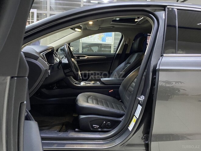 Ford Fusion (North America) 2019, 70,000 km - 2.0 l - Sumqayıt