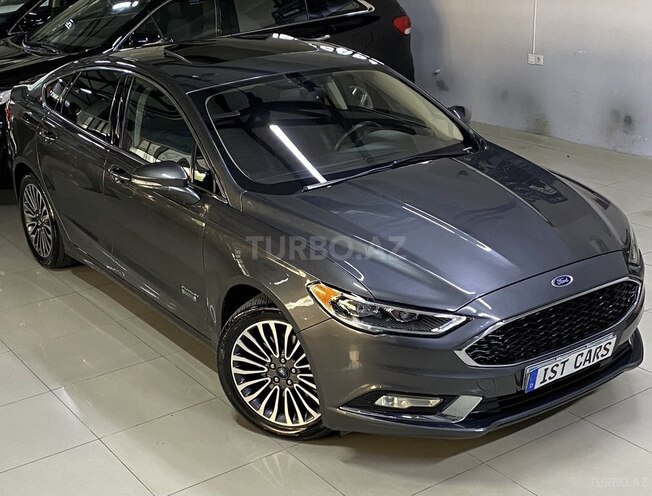 Ford Fusion (North America) 2019, 70,000 km - 2.0 l - Sumqayıt
