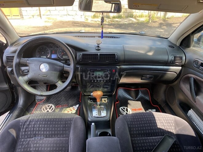 Volkswagen Passat 2003, 181,000 km - 1.8 l - Bakı
