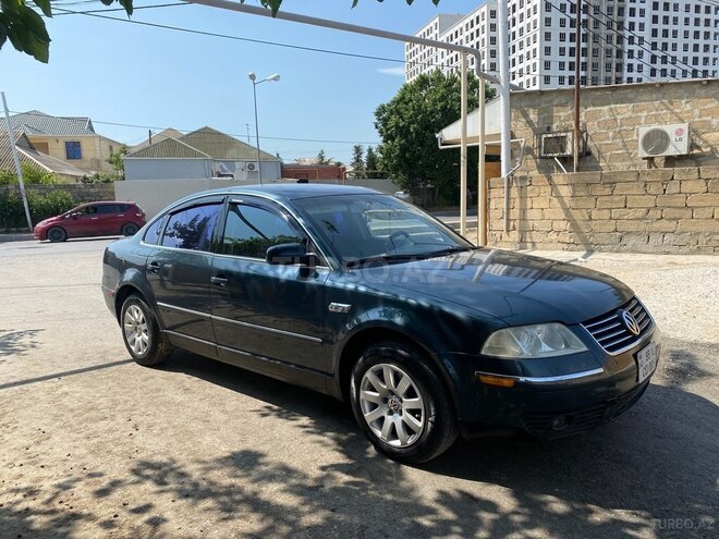 Volkswagen Passat 2003, 181,000 km - 1.8 l - Bakı