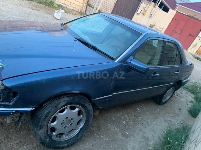 Mercedes C 220 1994, 45,200 km - 2.2 л - Bakı