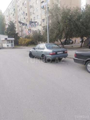 Toyota Corolla 1996, 280,000 km - 1.8 l - Lənkəran