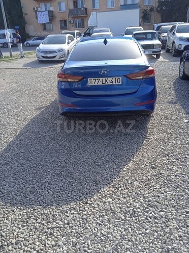 Hyundai Elantra 2016, 270,370 km - 2.0 l - Bakı