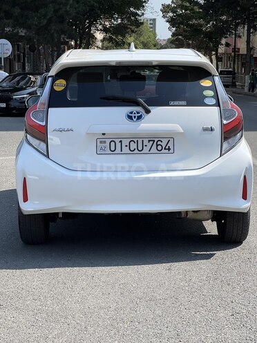 Toyota Aqua 2019, 126,000 km - 1.5 l - Bakı