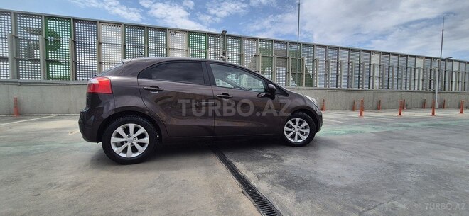 Kia Rio 2012, 133,000 km - 1.4 л - Bakı