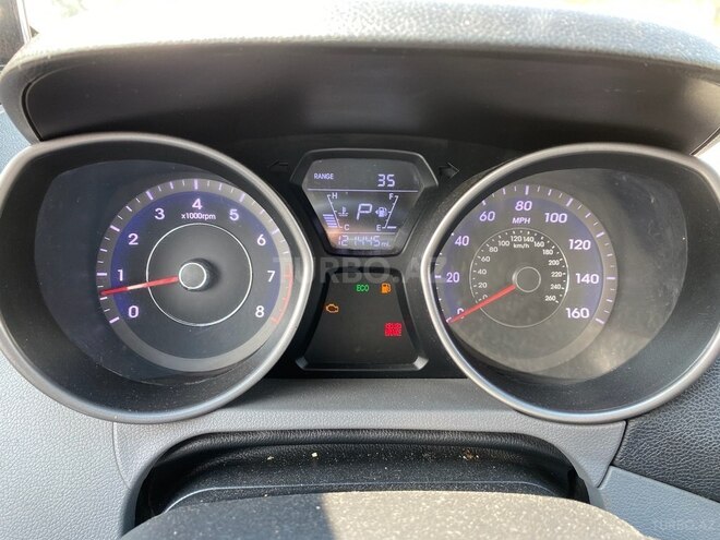 Hyundai Elantra 2015, 194,000 km - 1.8 l - Bakı