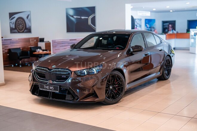 BMW M5-6