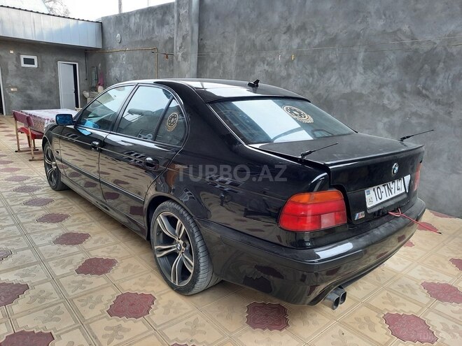 BMW 525 2002, 250,000 km - 2.5 l - Bakı